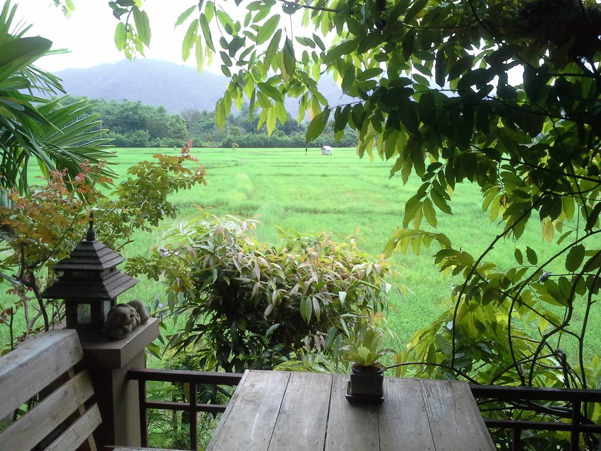 Bed and Breakfast Jamjuree Garden à Ban Thung Ma Nieo Extérieur photo