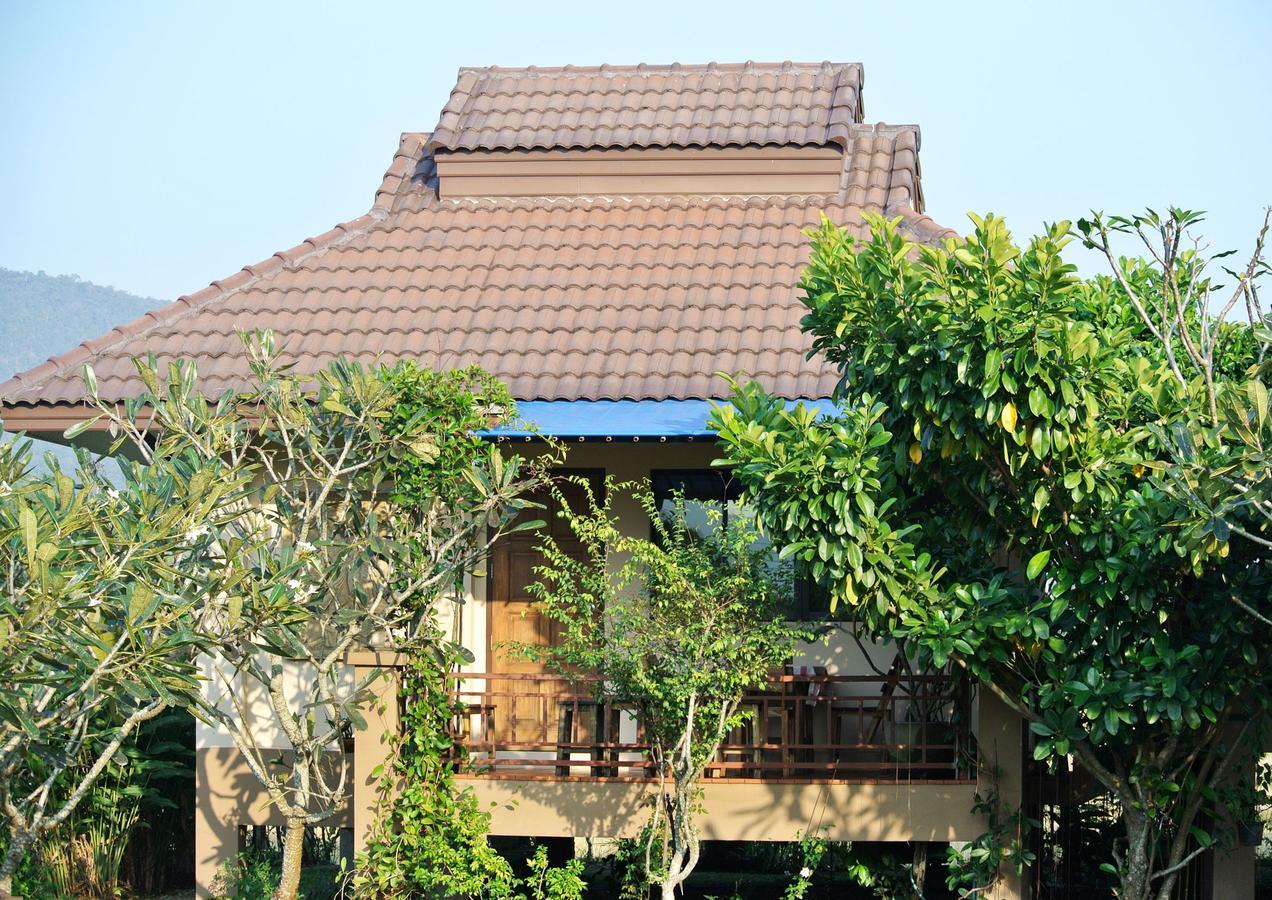 Bed and Breakfast Jamjuree Garden à Ban Thung Ma Nieo Extérieur photo